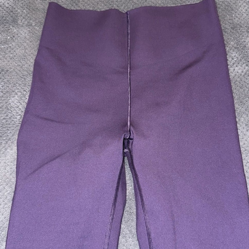 RARE- Savage X Fenty Punk Purple Hotline High-Waisted Leggings | EUC | Sz M - Picture 4 of 6
